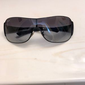 Ray-ban sunglasses